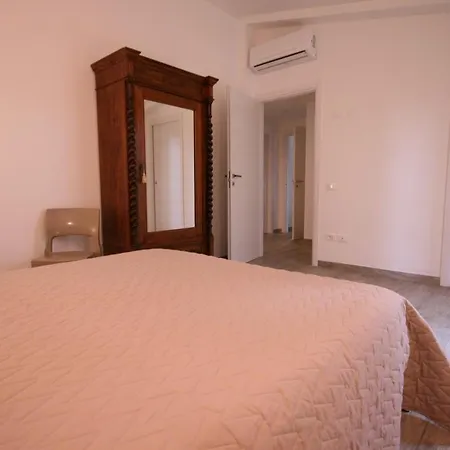 Casetta Sulla Bolgherese Immersa Nel Tatil Evi Castagneto Carducci
